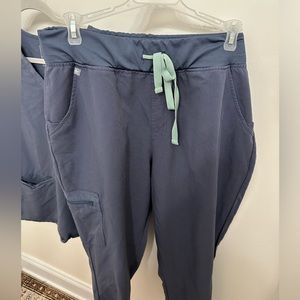 Figs scrubs joggers